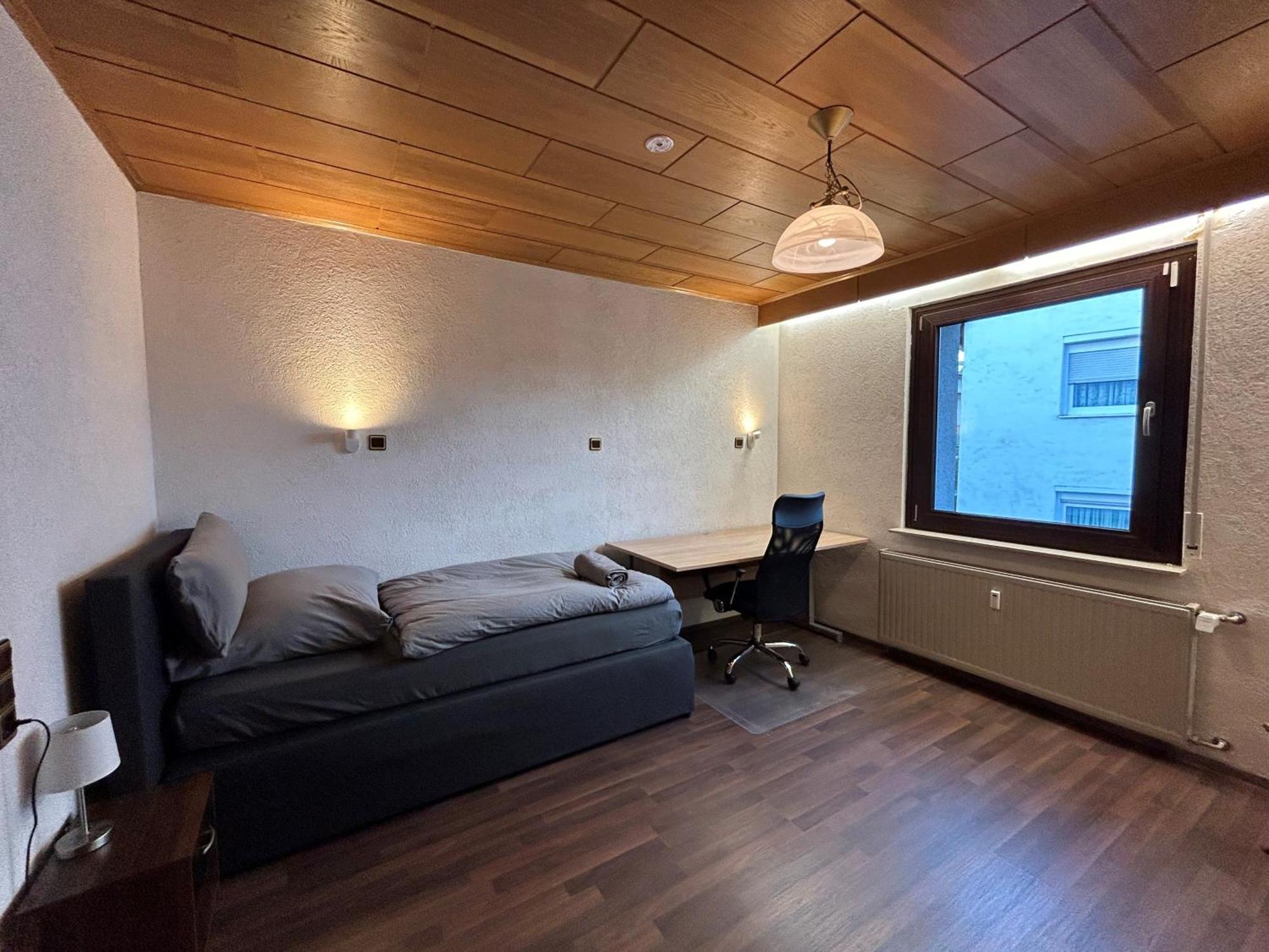 Apartment Parkplaetze, Einzelbetten, 2 Tvs, Balkon, Terrasse, Fast Wi-fi Bis Zu 1000 Mbit, Homeoffice Rodenbach (Main-Kinzig)