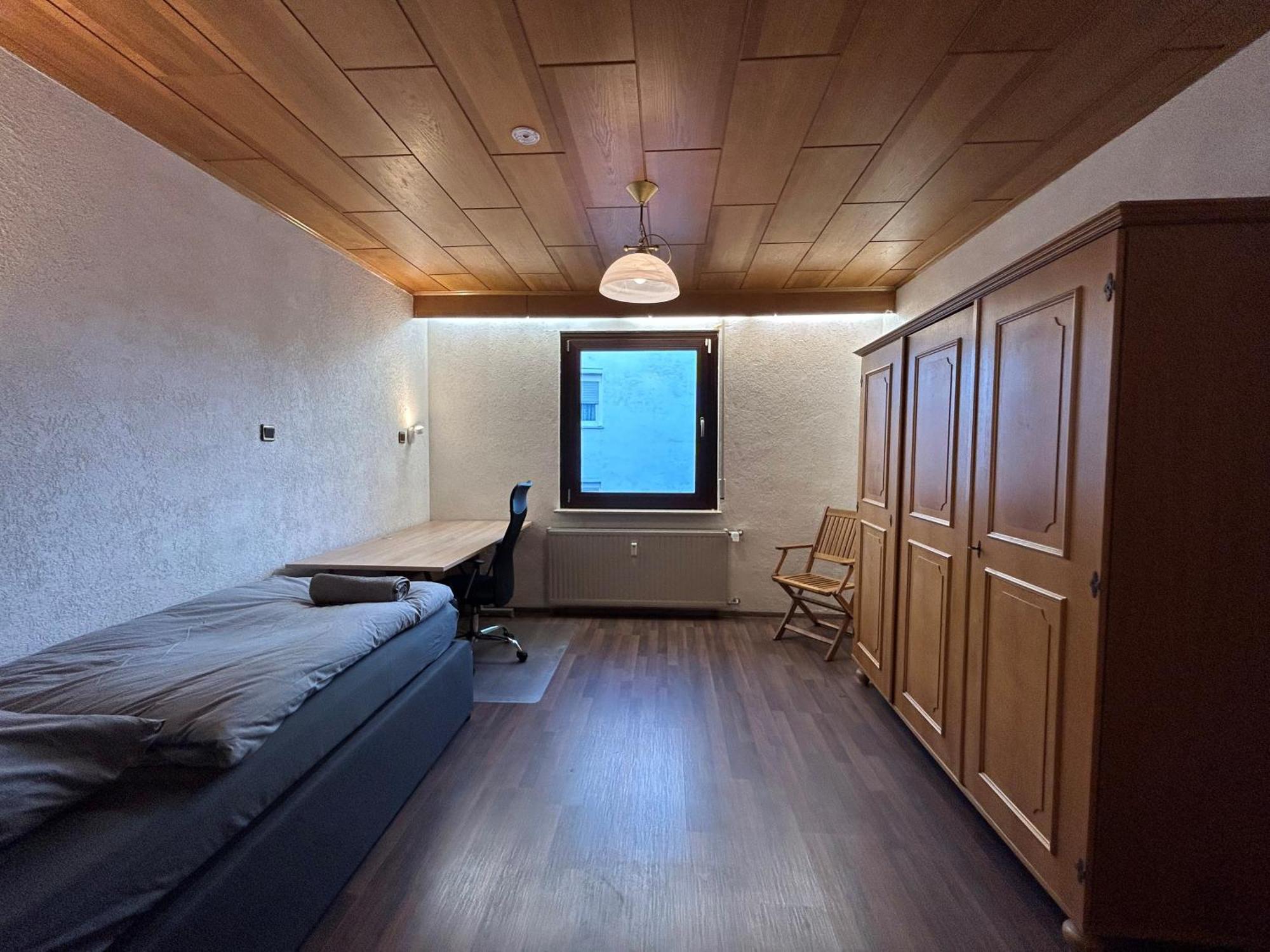 Parkplaetze, Einzelbetten, 2 Tvs, Balkon, Terrasse, Fast Wi-fi Bis Zu 1000 Mbit, Homeoffice * Rodenbach (Main-Kinzig)