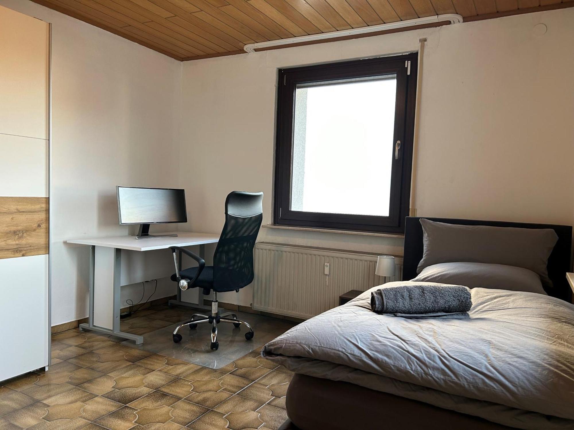 Apartment Parkplaetze, Einzelbetten, 2 Tvs, Balkon, Terrasse, Fast Wi-fi Bis Zu 1000 Mbit, Homeoffice