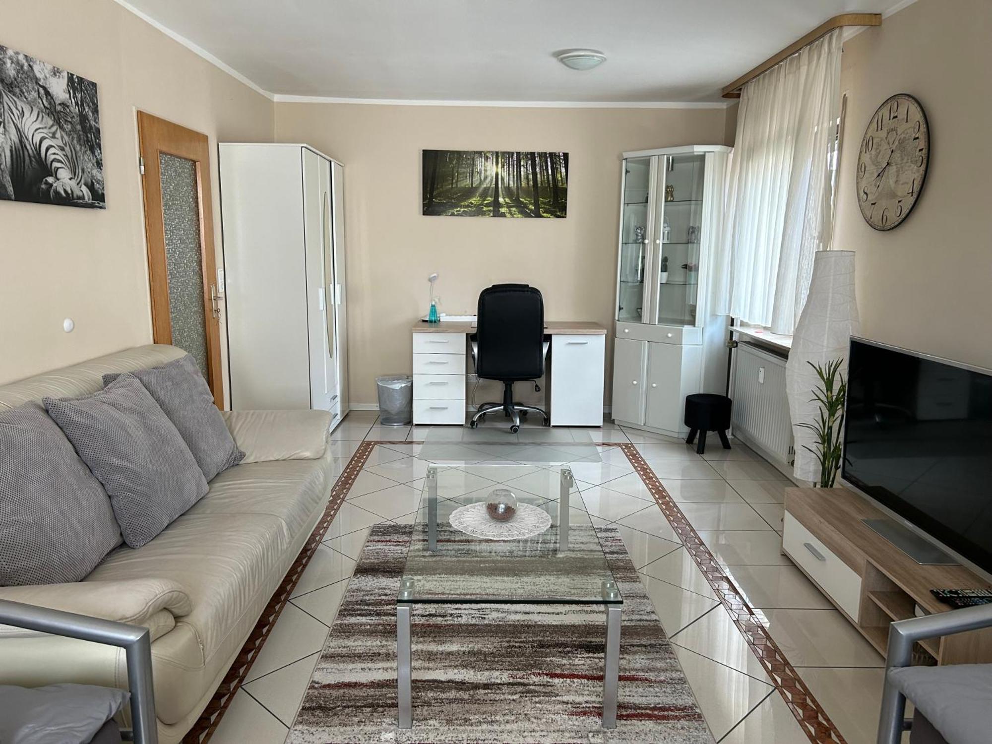 Apartment Parkplaetze, Einzelbetten, 2 Tvs, Balkon, Terrasse, Fast Wi-fi Bis Zu 1000 Mbit, Homeoffice Rodenbach (Main-Kinzig)
