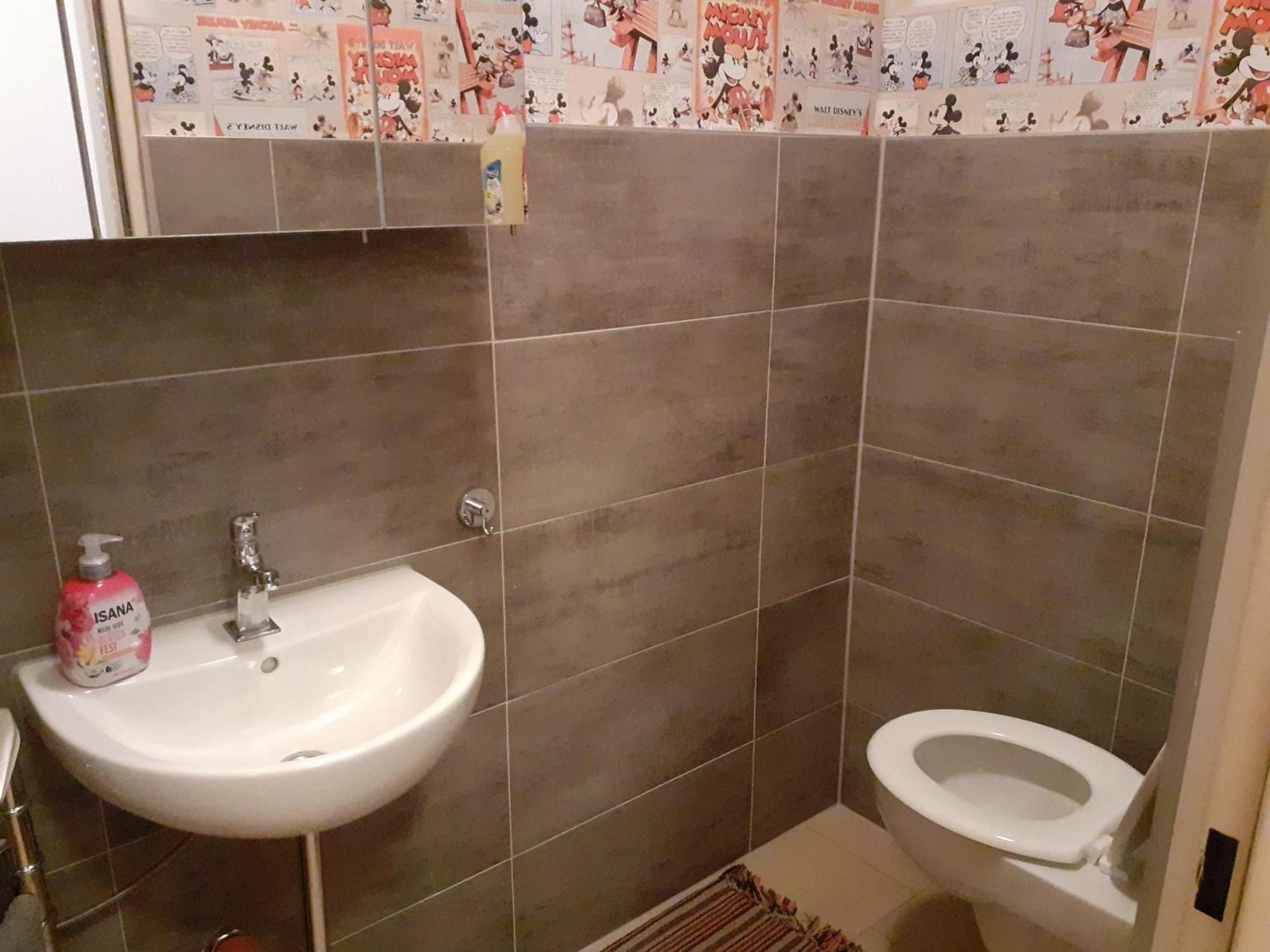 Apartment Parkplaetze, Einzelbetten, 2 Tvs, Balkon, Terrasse, Fast Wi-fi Bis Zu 1000 Mbit, Homeoffice *